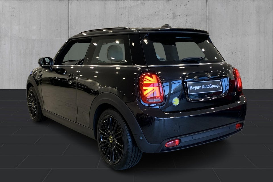 MINI Cooper SE Maximise 3d