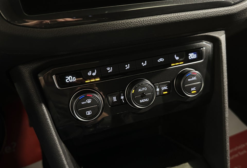 VW Tiguan 2,0 TDi 190 R-line DSG 4Motion 5d
