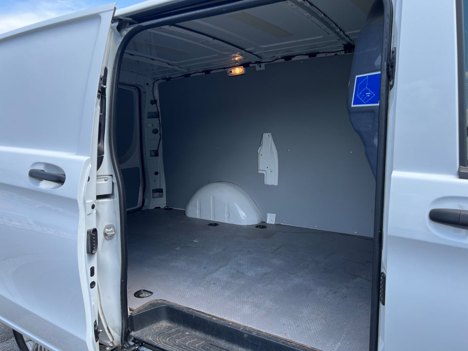 Mercedes Vito 119 2,0 CDi Kassevogn aut. L RWD