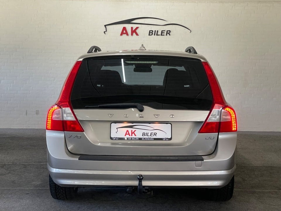 Volvo V70 2,0 D3 163 Momentum aut. 5d