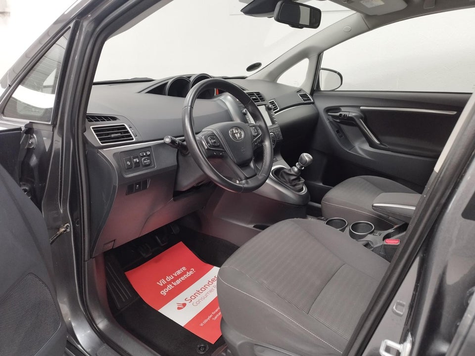 Toyota Verso 1,8 VVT-i T2 Premium 7prs 5d