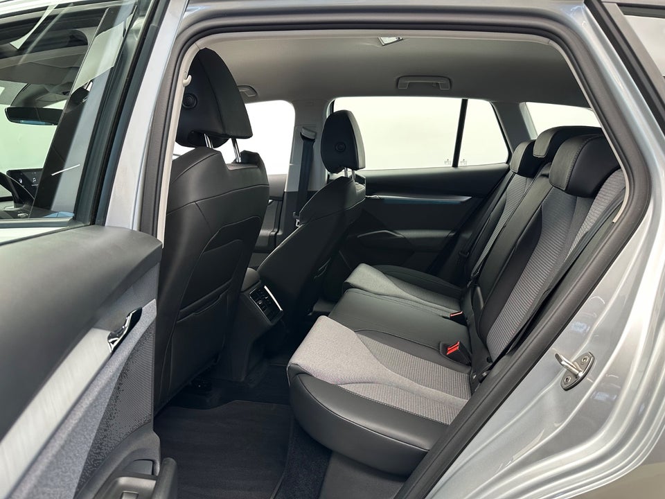 Skoda Enyaq 50 iV 5d