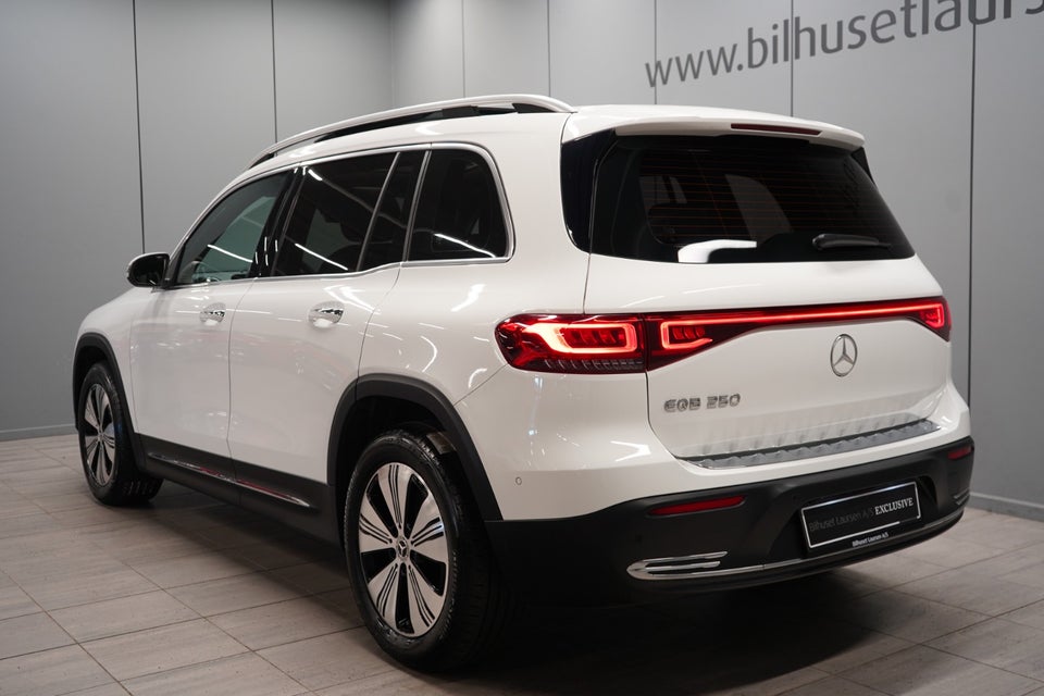 Mercedes EQB250 5d