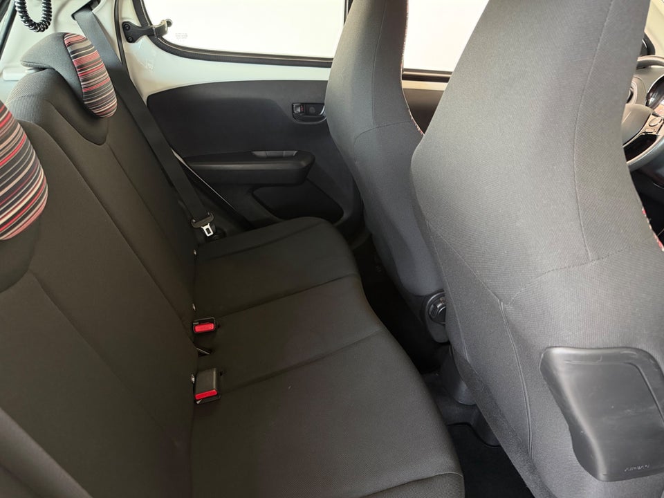 Citroën C1 1,0 VTi Feel 5d