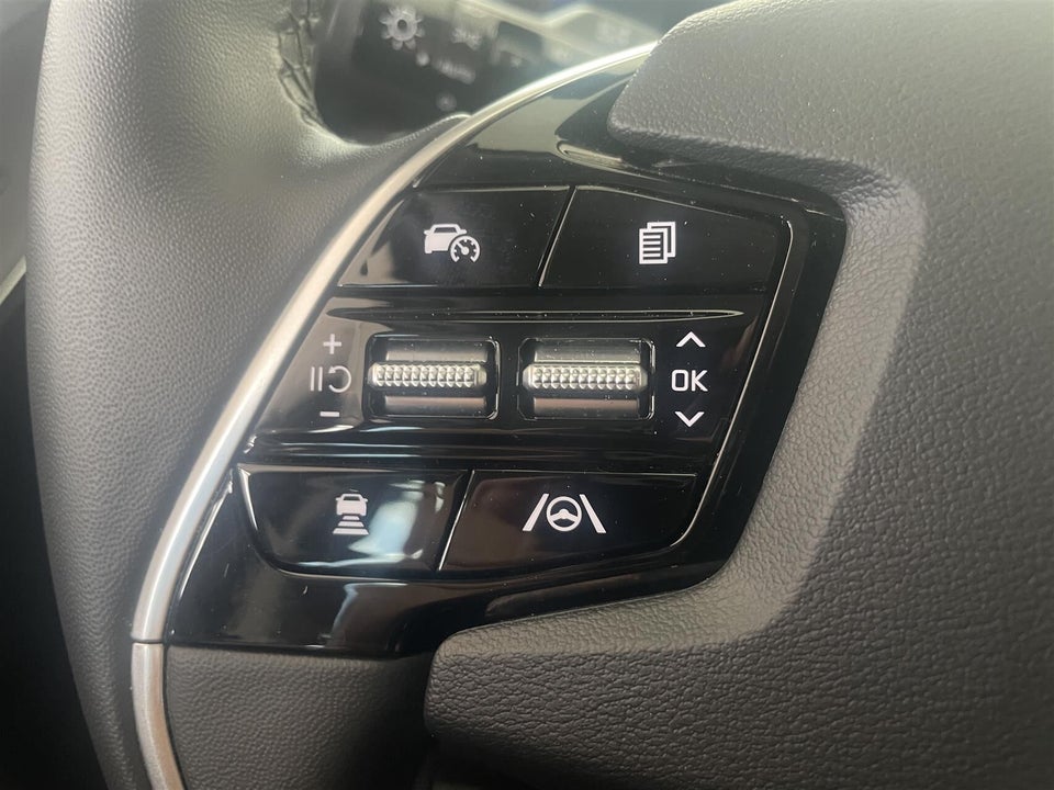 Kia Niro 64 EV Access Plus 5d
