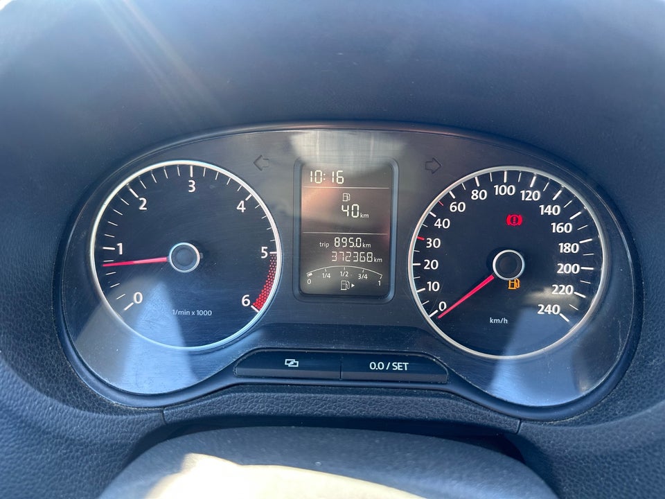 VW Polo 1,6 TDi 90 Comfortline 5d