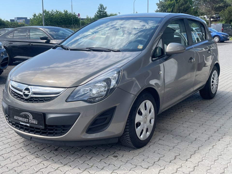 Opel Corsa 1,2 16V Cosmo 5d