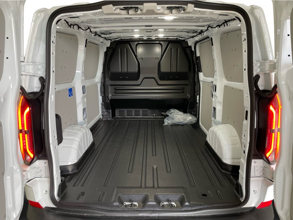 Ford E-Transit Custom 320L 64 Trend