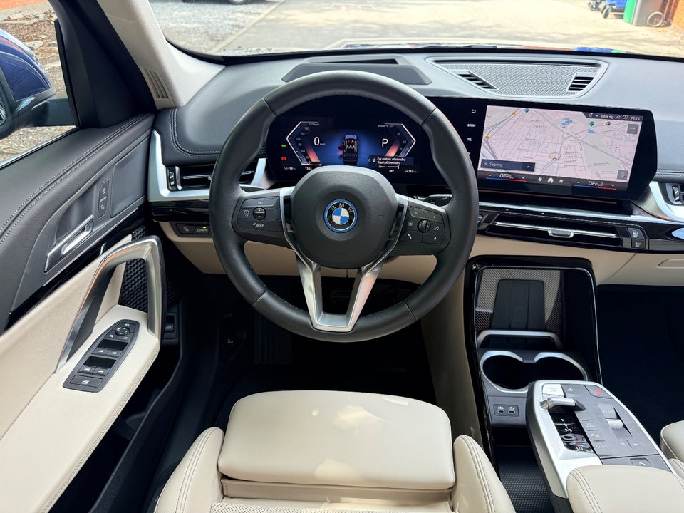 BMW iX1 eDrive20 X-Line 5d