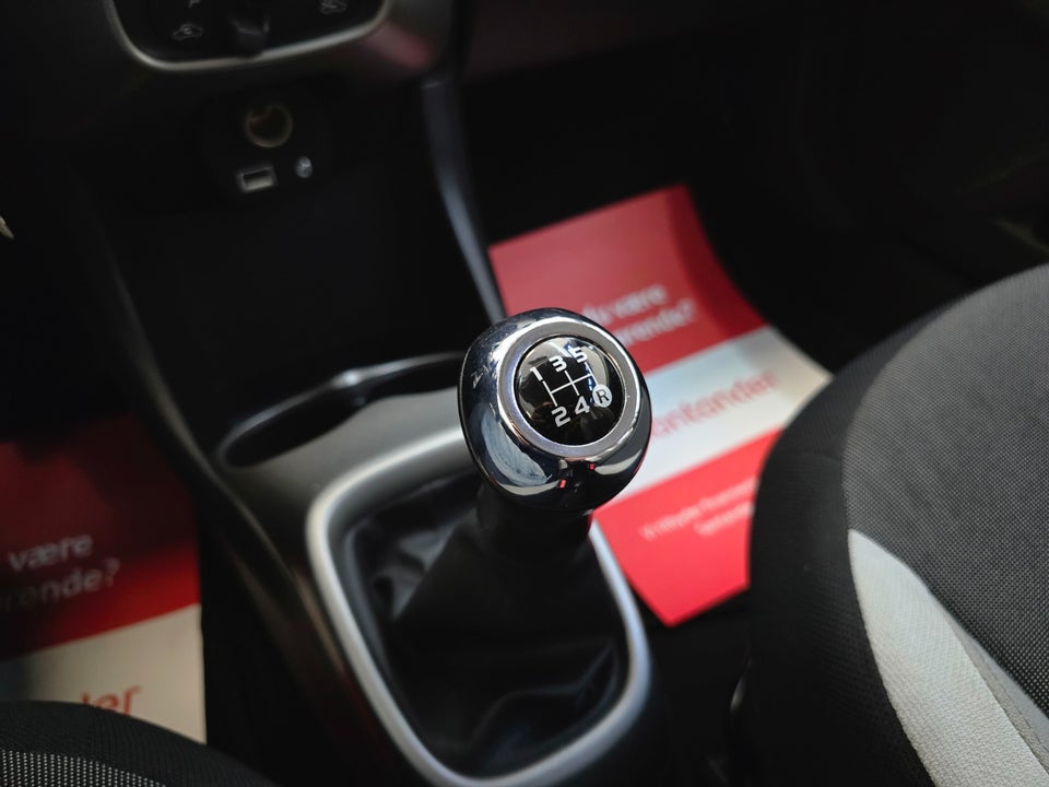 Toyota Aygo 1,0 VVT-i x-play 5d