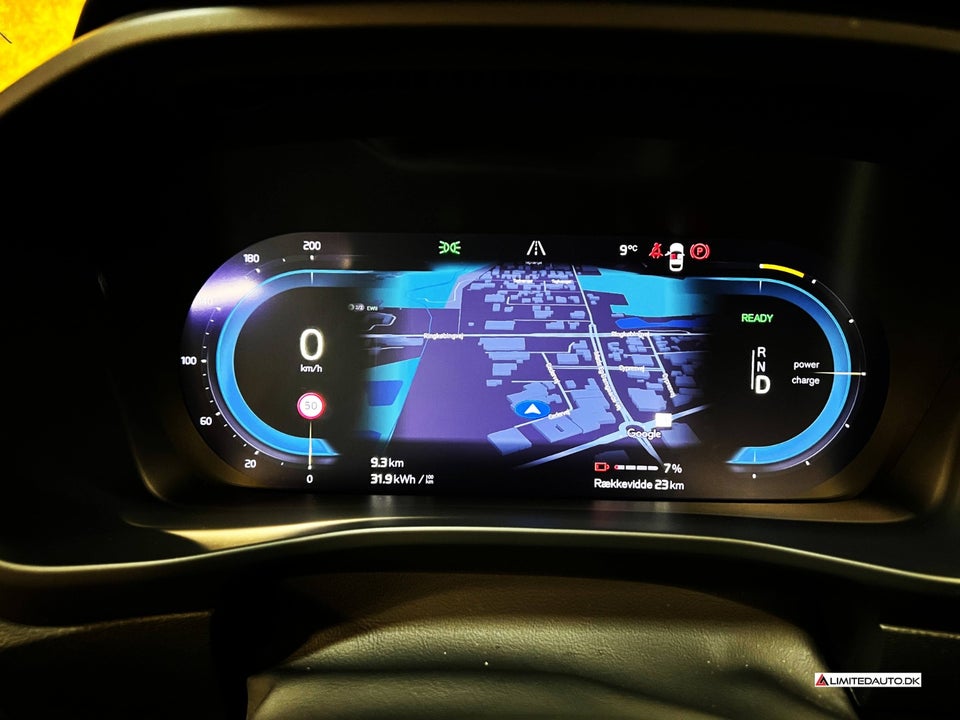 Volvo XC40 P8 ReCharge Twin Plus 5d