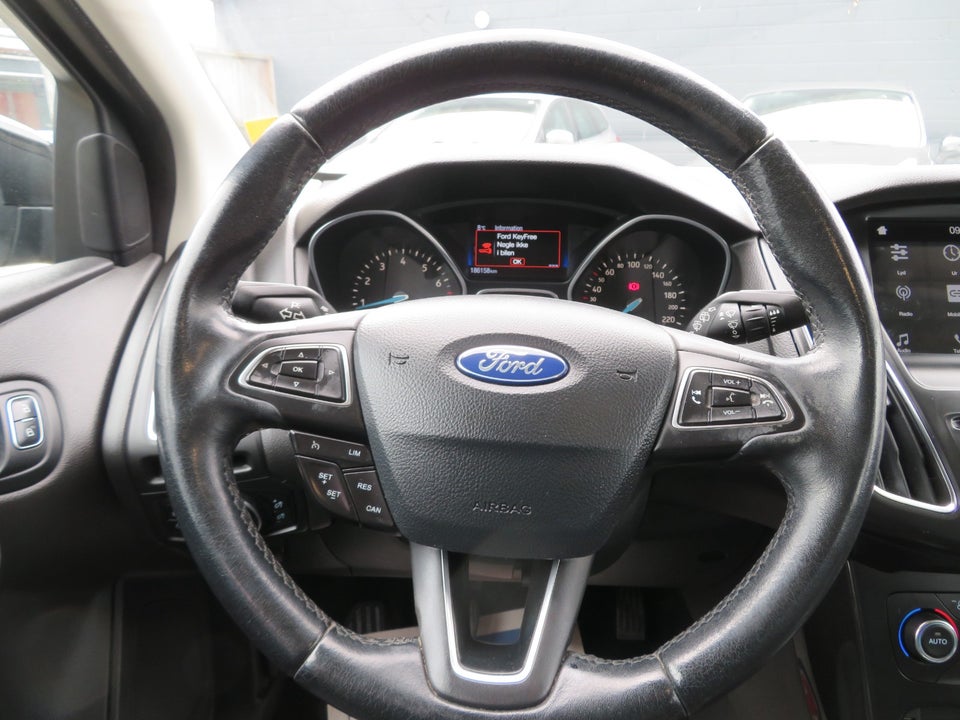 Ford Focus 1,0 SCTi 125 Titanium stc. 5d