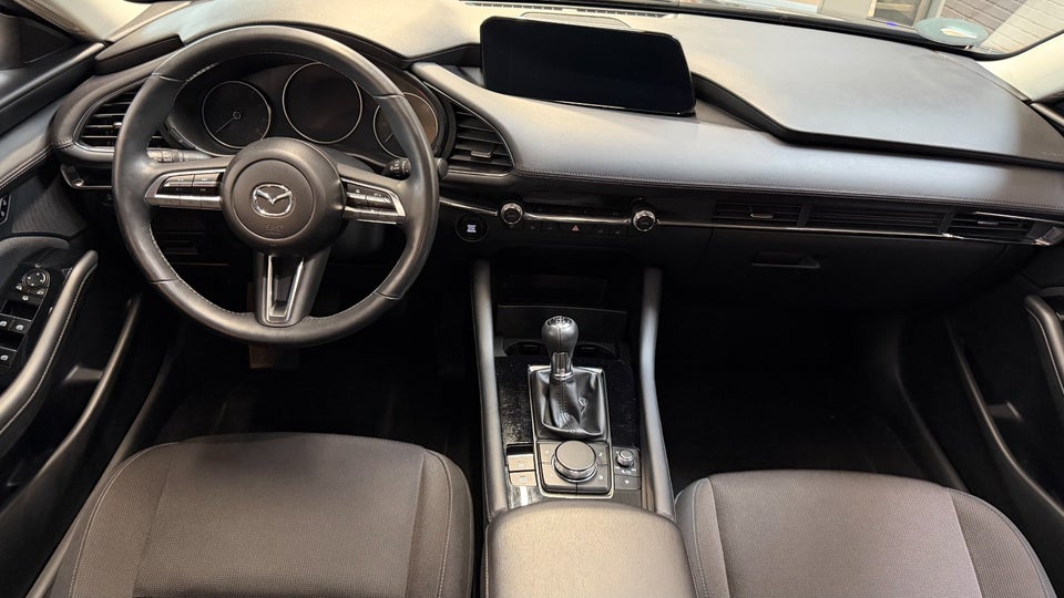 Mazda 3 2,0 e-SkyActiv-G 150 Sky 4d