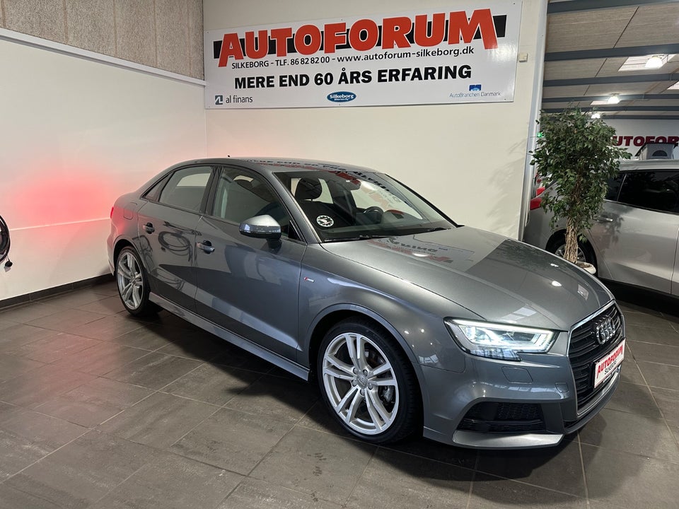 Audi A3 35 TFSi Sport Limited S-tr. 4d
