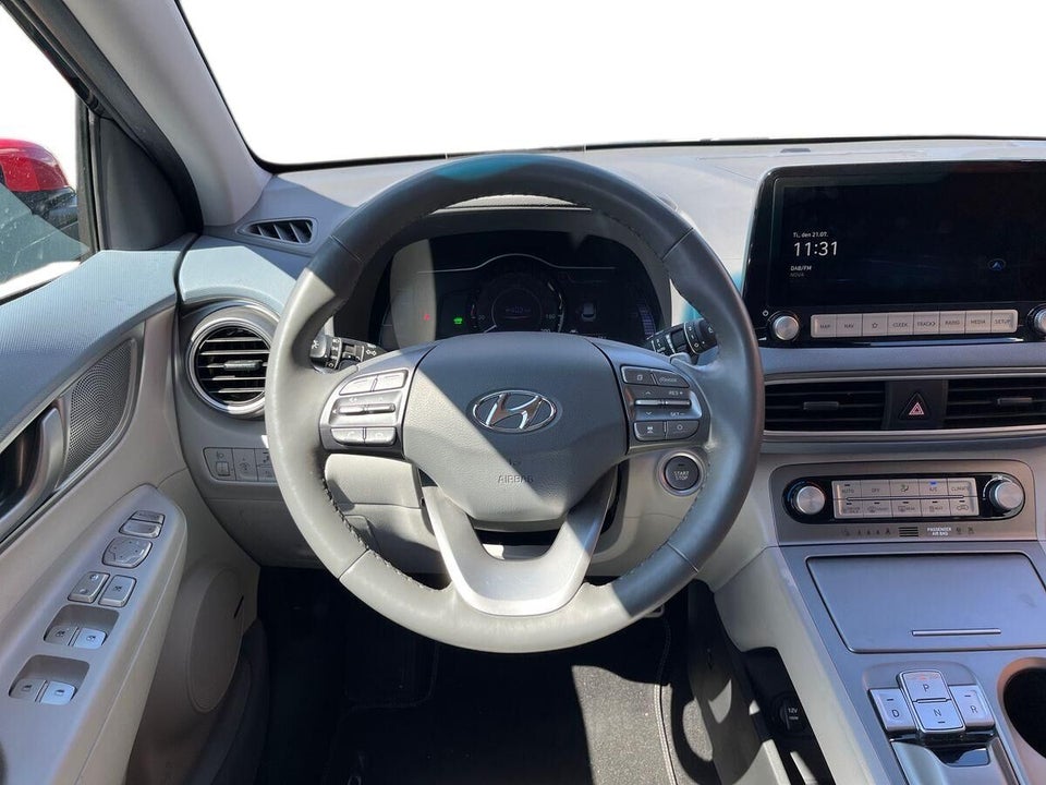Hyundai Kona 64 EV Premium 5d