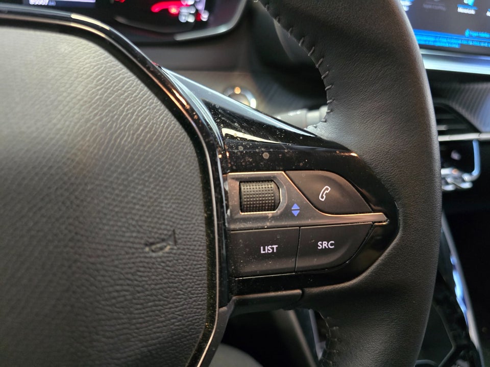 Peugeot 208 1,2 PureTech 100 Allure Grand 5d