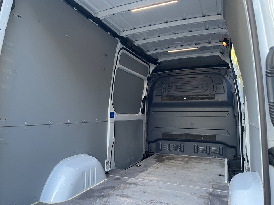 Mercedes Sprinter 317 2,0 CDi A2 Kassevogn aut. RWD