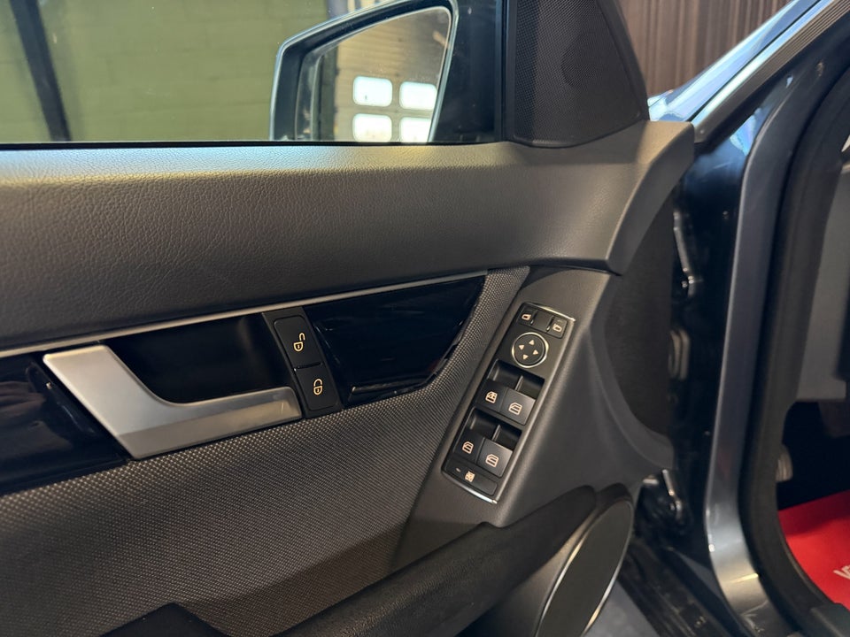 Mercedes C180 2,2 CDi Elegance stc. aut. BE 5d