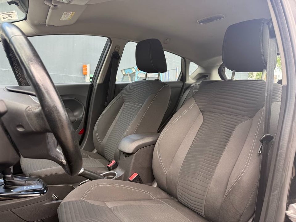 Ford Fiesta 1,0 SCTi 100 Titanium aut. 5d