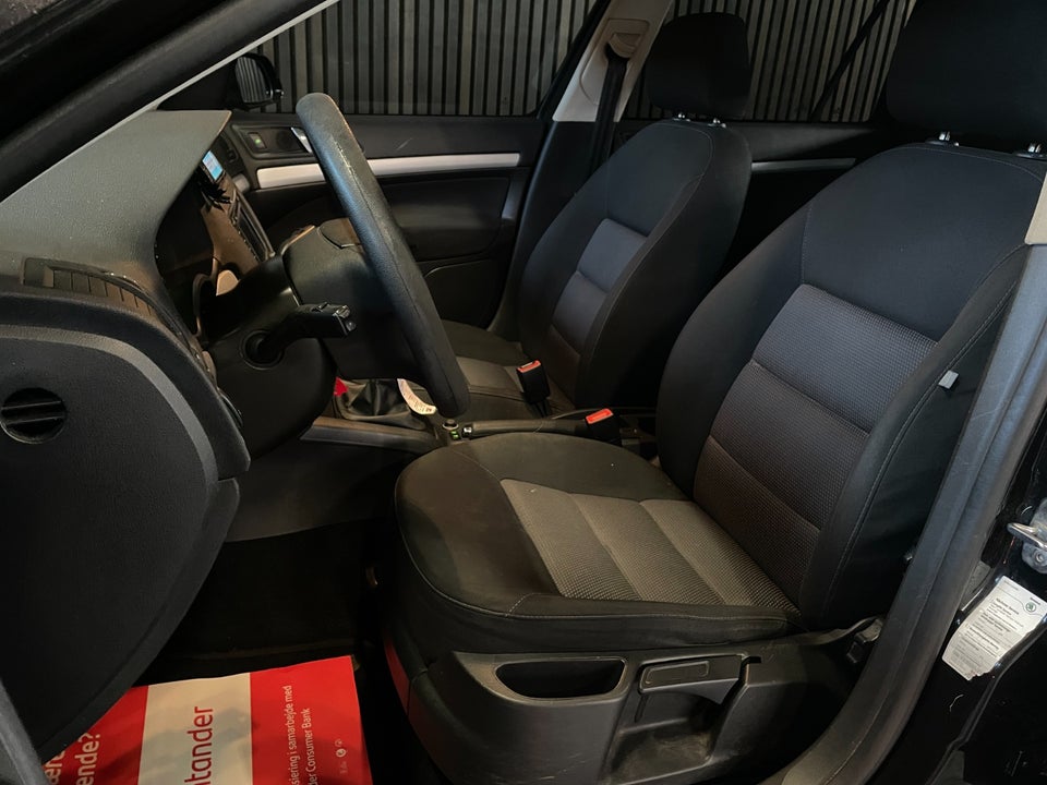 Skoda Octavia 1,8 TSi 160 Ambiente Combi 5d