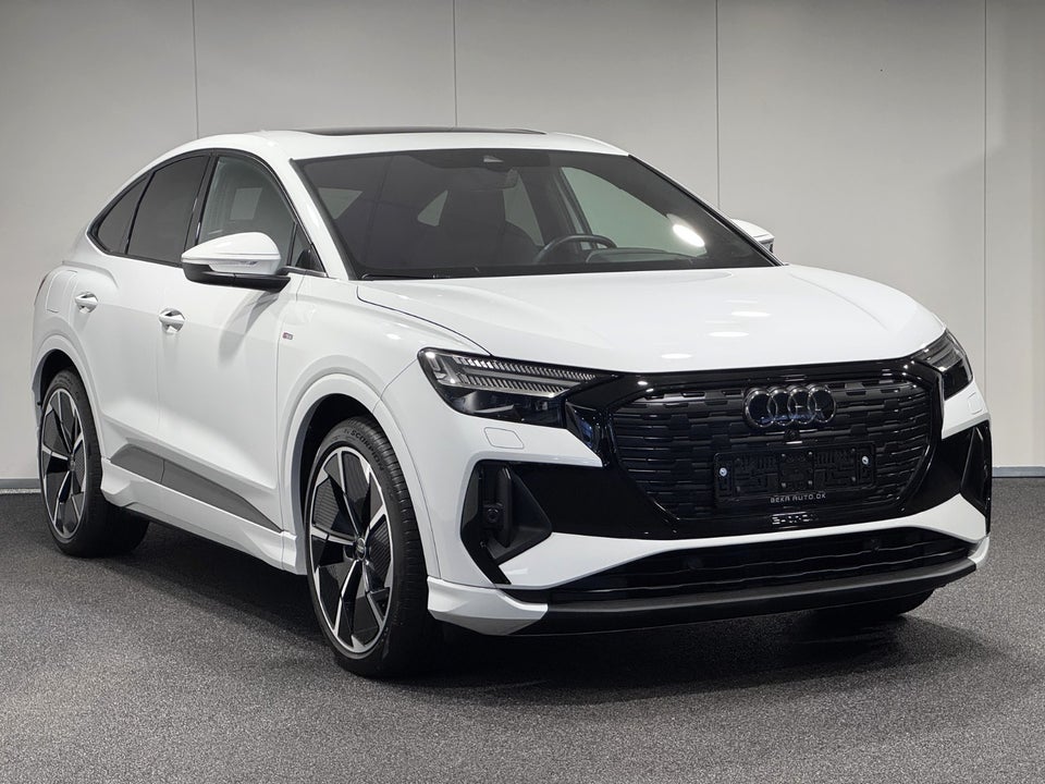 Audi Q4 e-tron 45 S-line Sportback 5d