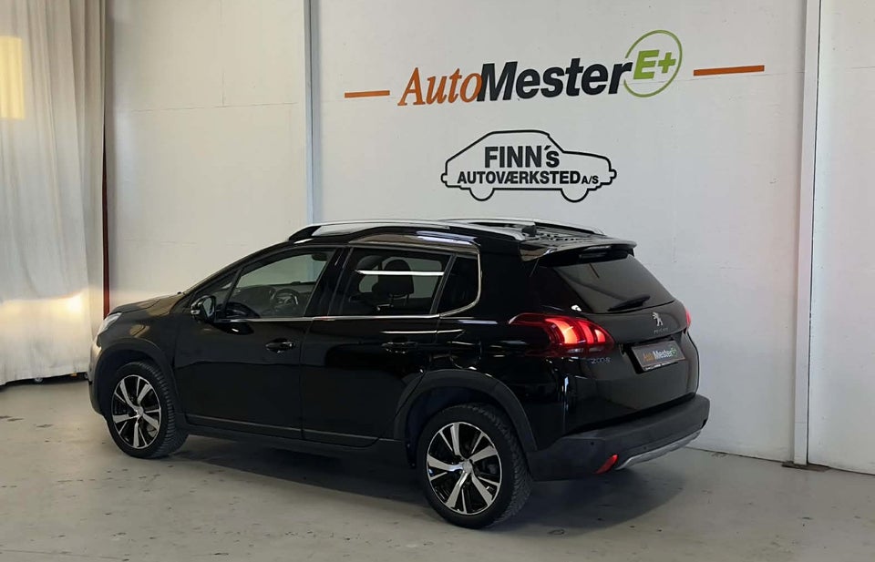 Peugeot 2008 1,2 e-THP 130 Allure Sky 5d