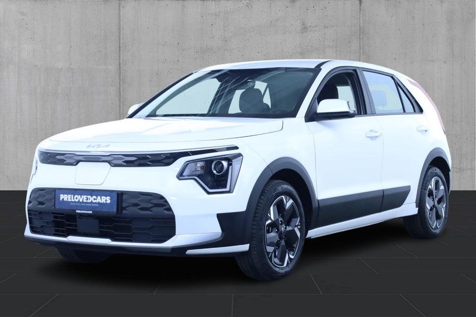 Kia Niro 64 EV Access 5d