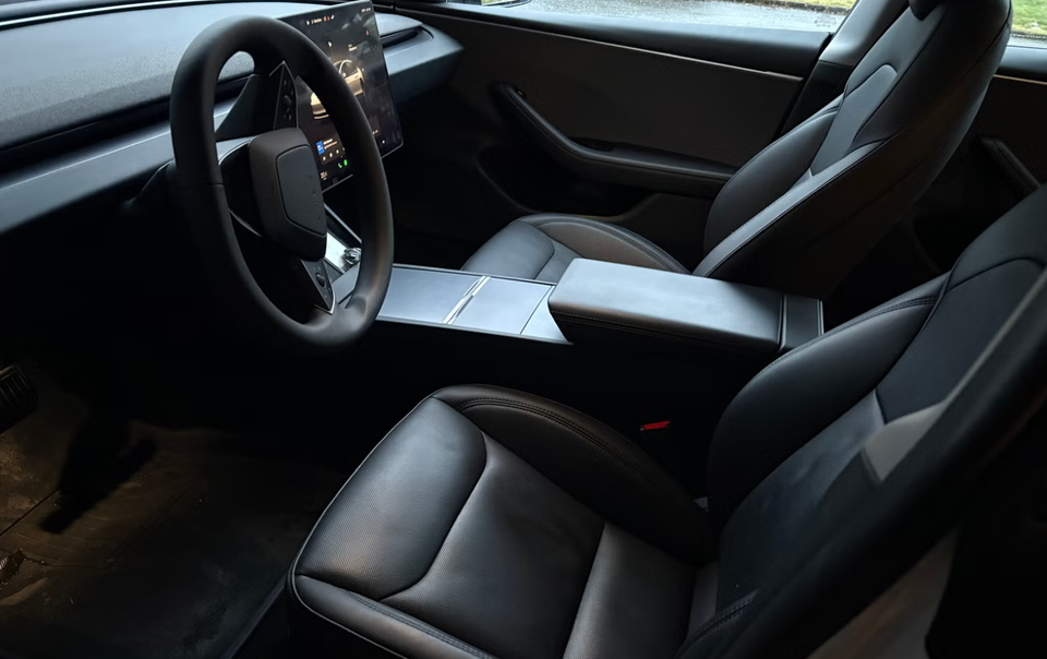 Tesla Model 3 RWD 4d