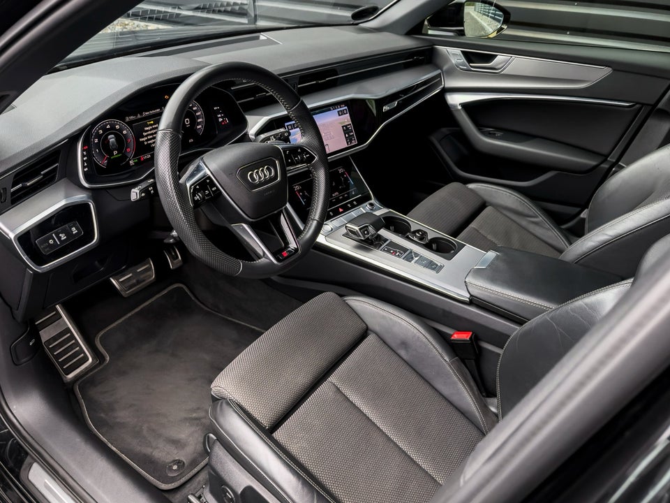 Audi A6 45 TFSi Avant S-tr. 5d
