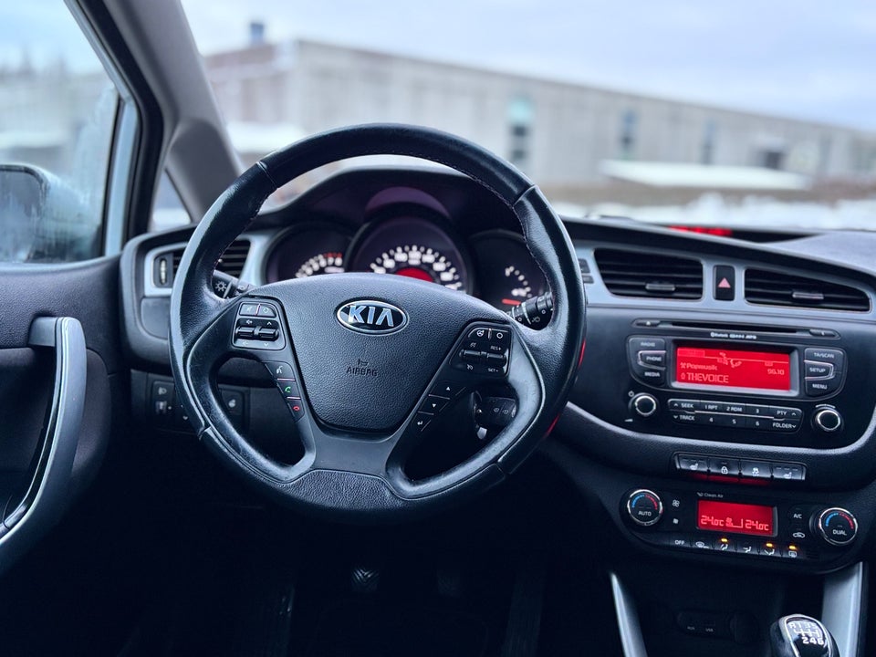 Kia Ceed 1,4 CVVT Collect SW 5d