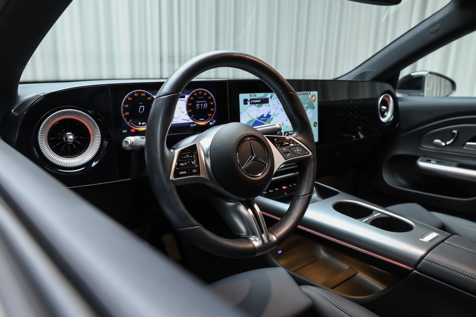 Mercedes CLA250+ EQ Progressive 4d