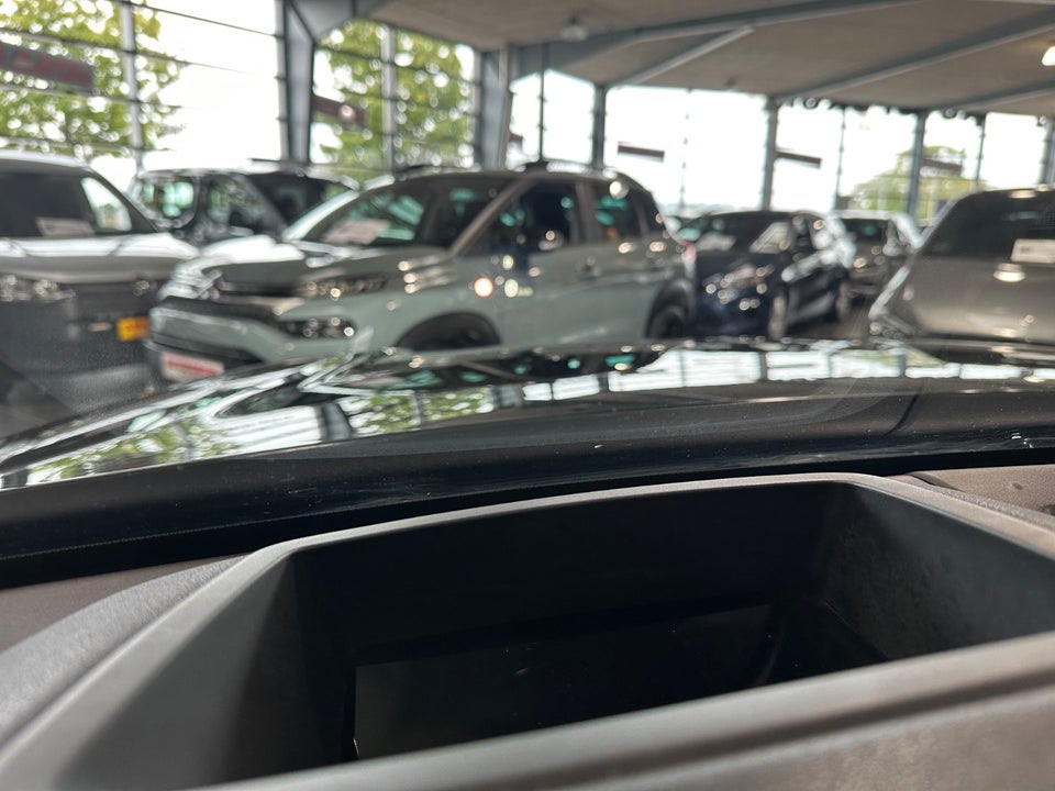 Land Rover Range Rover Velar 3,0 D300 SE aut. 5d