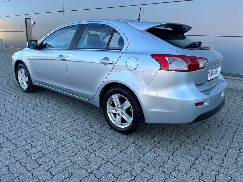 Mitsubishi Lancer 1,8 Instyle SportBack 5d