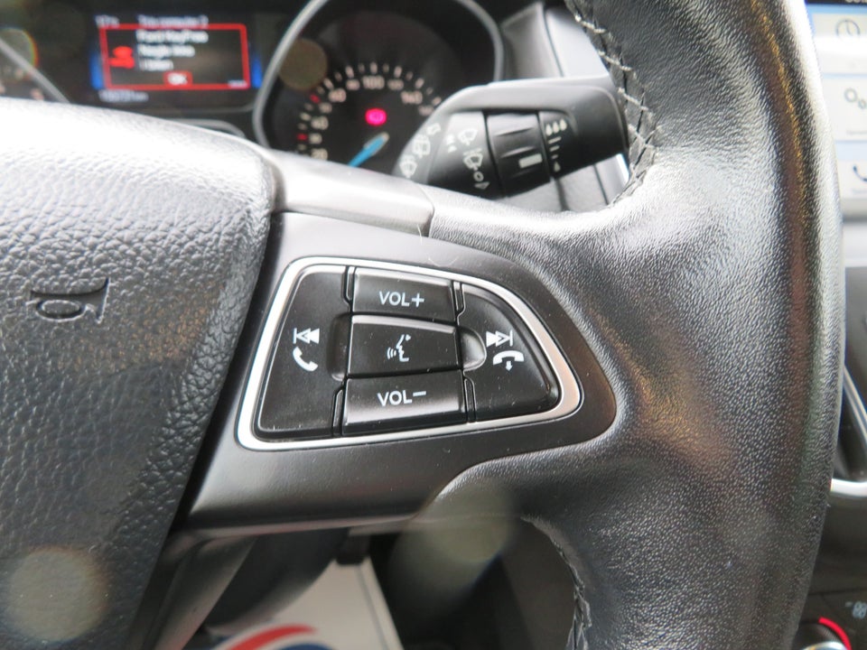 Ford Focus 1,0 SCTi 125 Titanium stc. 5d