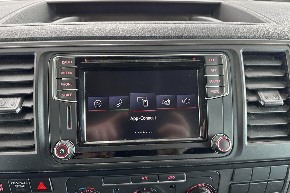 VW Transporter 2,0 TDi 150 Kassevogn DSG lang