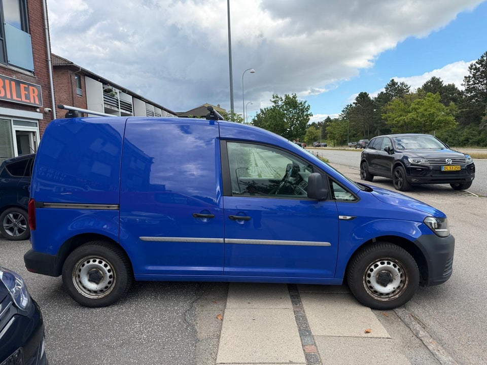 VW Caddy 2,0 TDi 75 BMT Van 4d