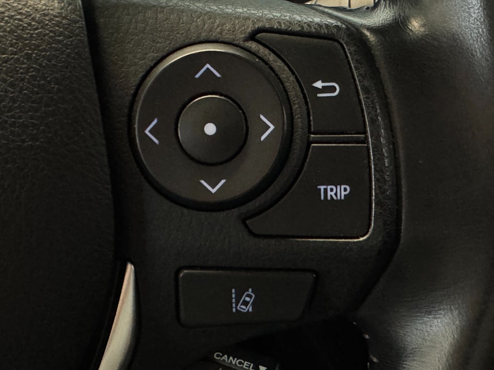 Toyota Auris 1,8 Hybrid H2 Comfort CVT 5d