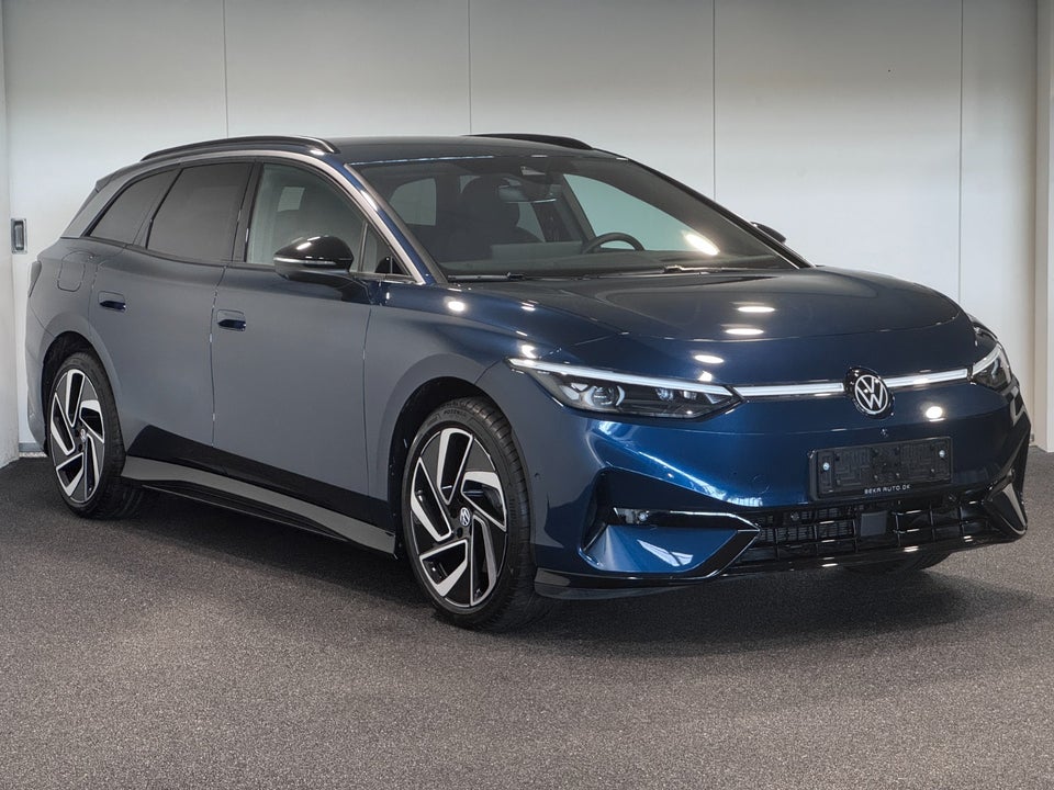 VW ID.7 77 Pro Tourer 5d