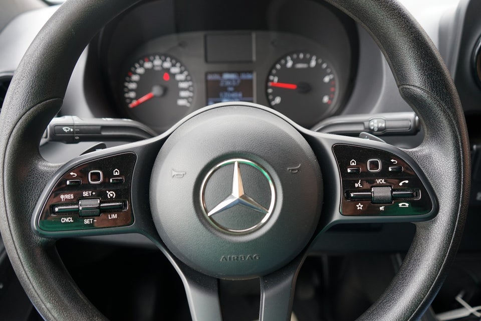 Mercedes Sprinter 316 2,2 CDi A2 Kassevogn aut. RWD