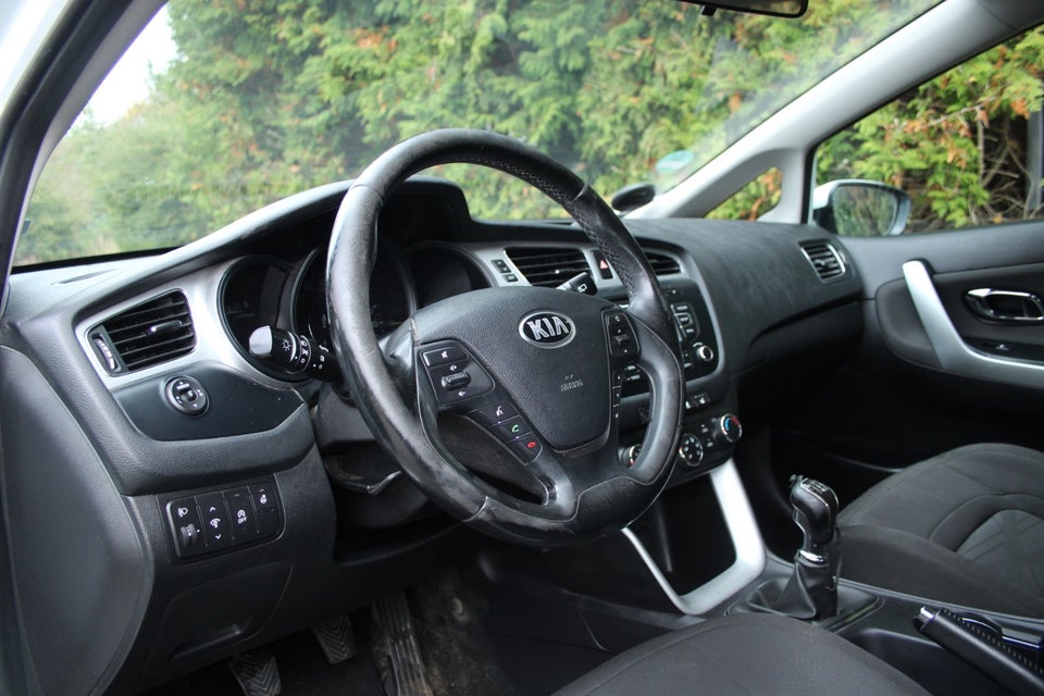 Kia Ceed 1,4 CVVT Active 5d