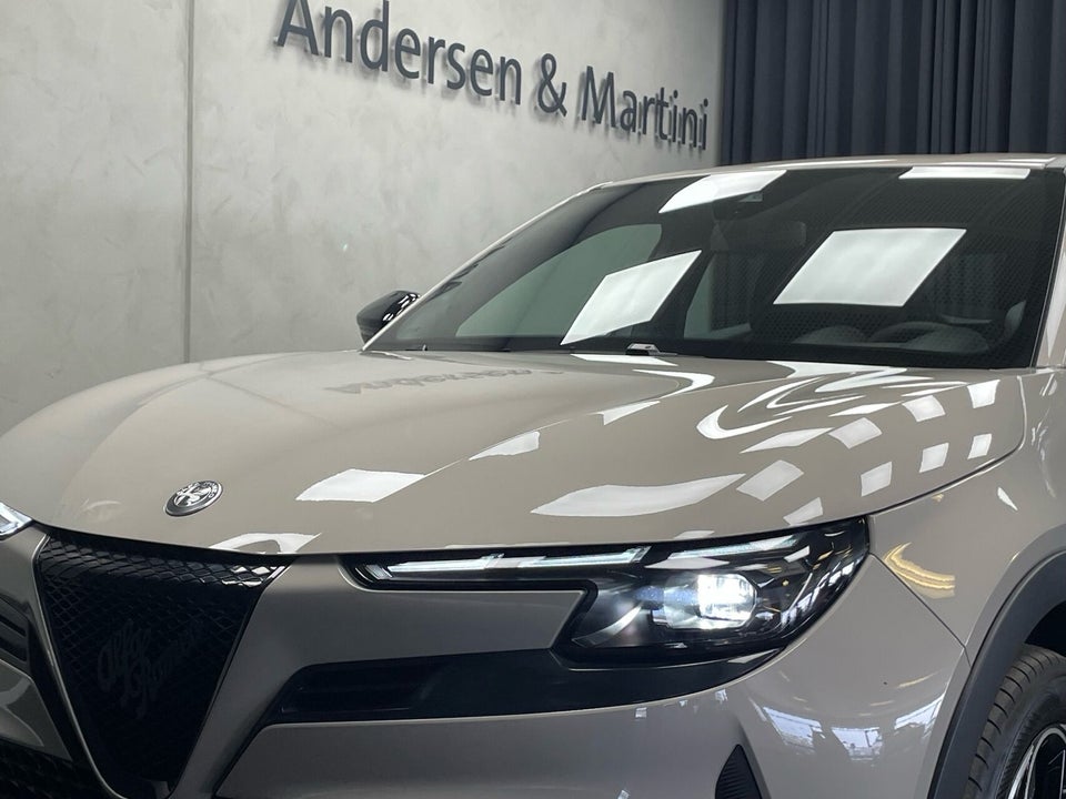 Alfa Romeo Junior Elettrica Core 5d