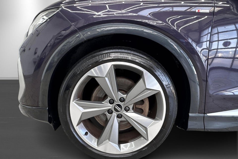 Audi Q4 e-tron 40 S-line Sportback 5d