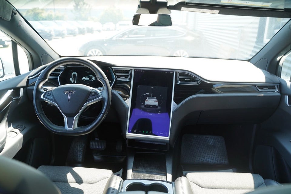 Tesla Model X 75D 5d