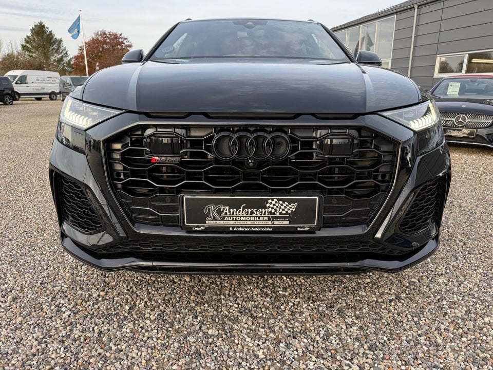 Audi RS Q8 4,0 TFSi quattro Tiptr. 5d