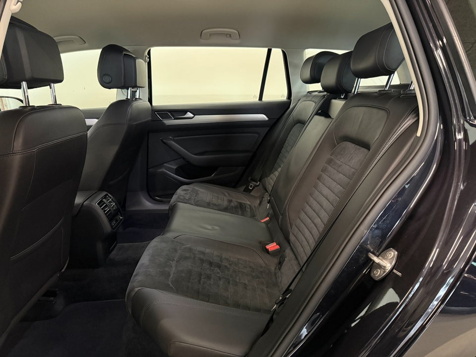 VW Passat 2,0 TDi 150 Highline Variant DSG 5d