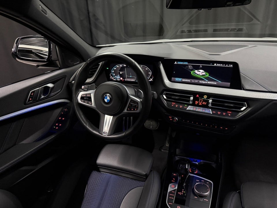 BMW M135i 2,0 Connected xDrive aut. 5d