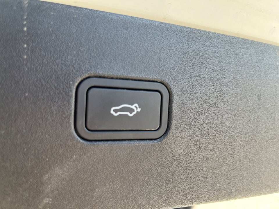Volvo EX30 Extended Range Plus 5d