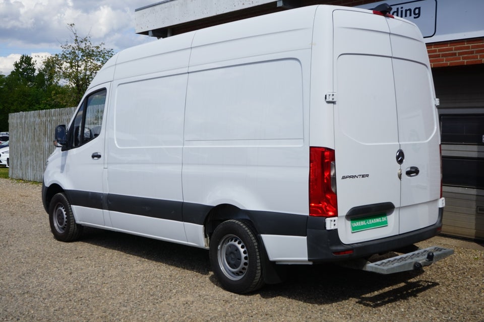 Mercedes Sprinter 316 2,2 CDi A2 Kassevogn RWD
