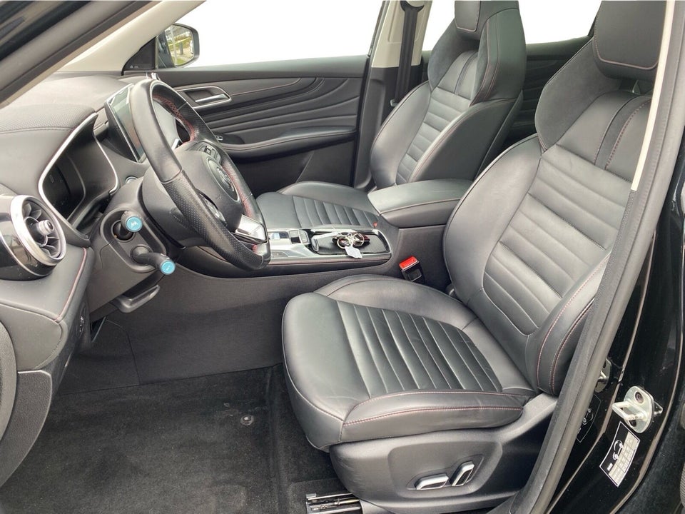 MG EHS 1,5 PHEV Luxury 5d