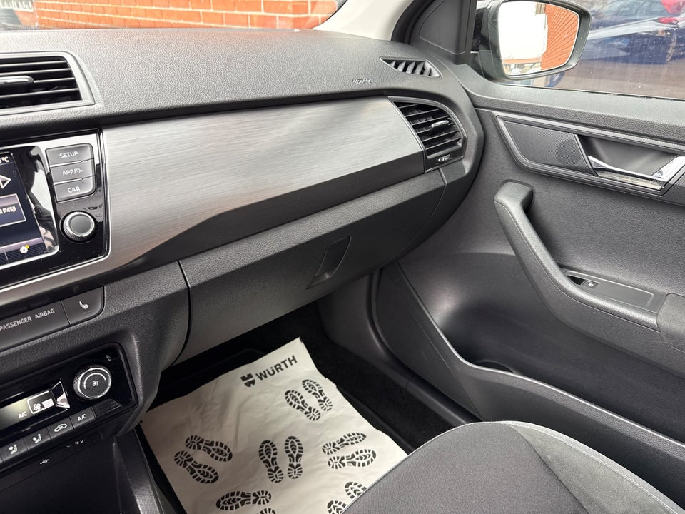 Skoda Fabia 1,0 TSi 95 Ambition Combi 5d